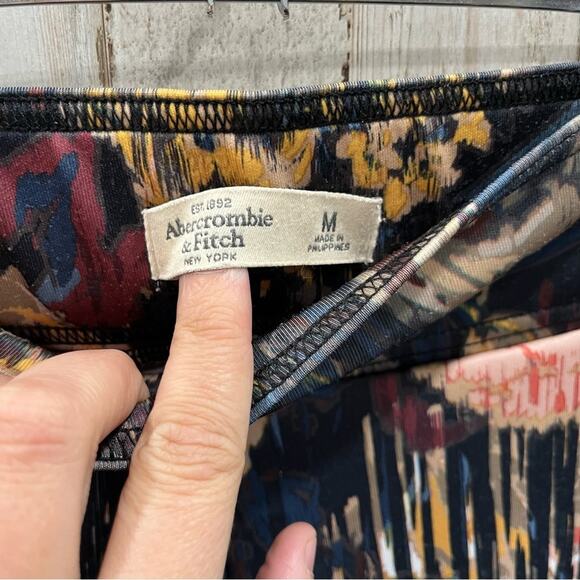 Abercrombie Abstract Floral Legging Pants Zipper Detail Womens Medium - Picture 3 of 7